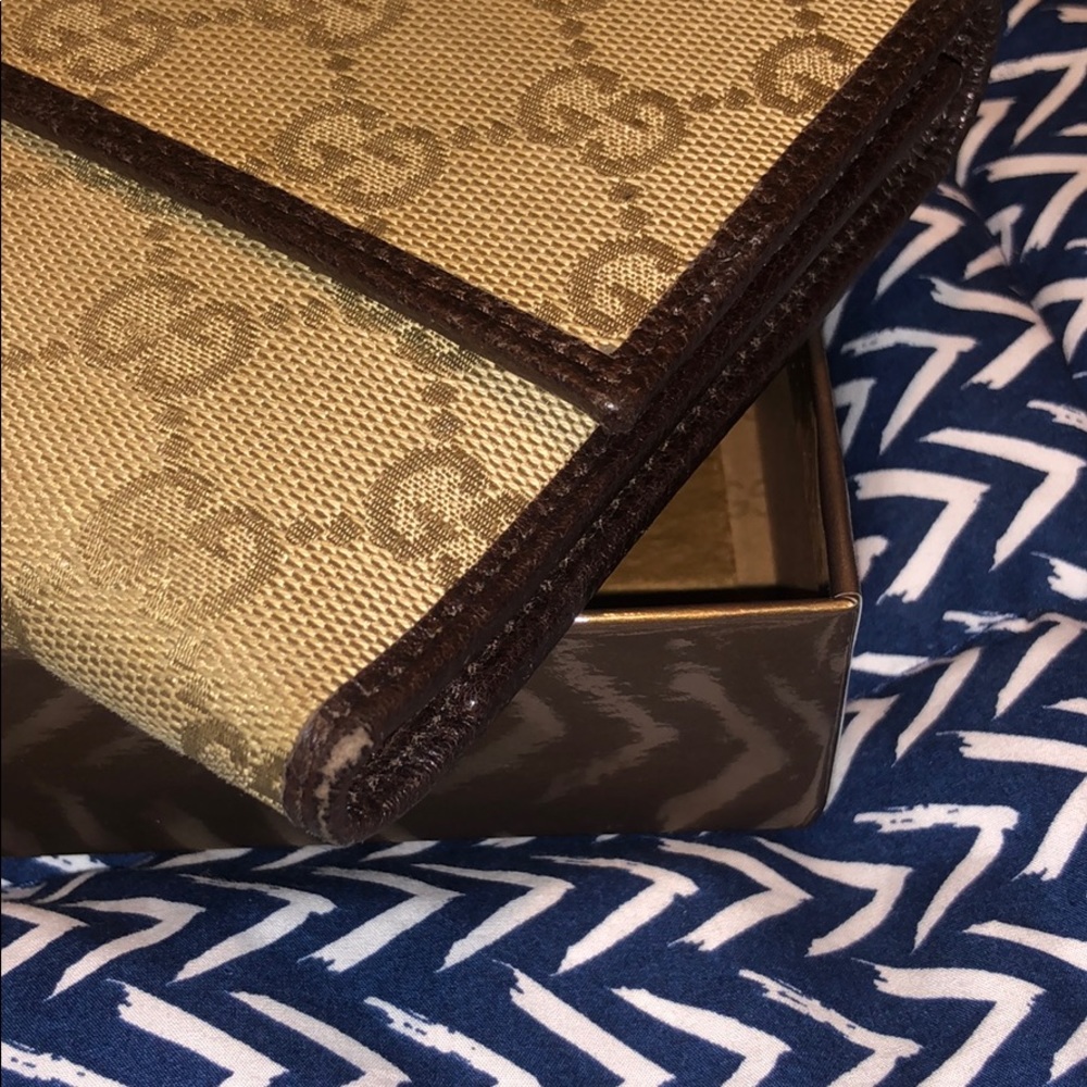 Gucci Wallet - Picture 7 of 9